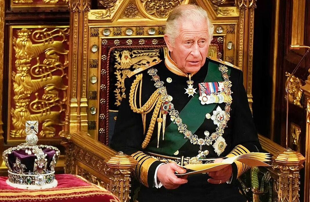 Βρετανία: Ο Κάρολος θα είναι βασιλιάς σε 15 χώρες της Κοινοπολιτείας