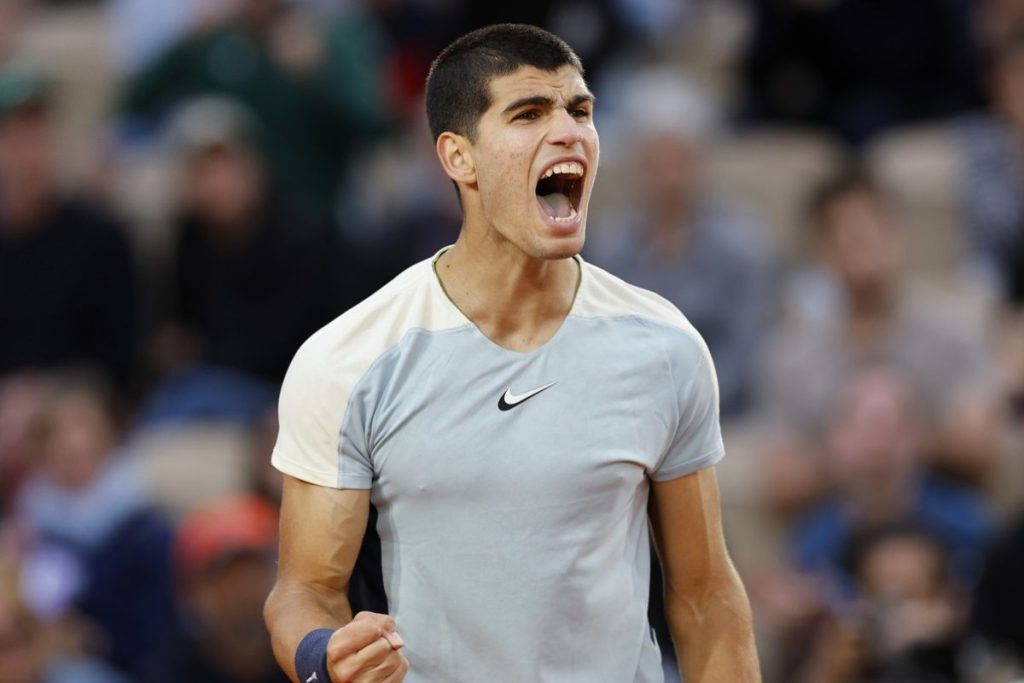 Ο Κάρλος Αλκαράθ κατέκτησε για δεύτερη συνεχόμενη φορά το Madrid Open (βίντεο)