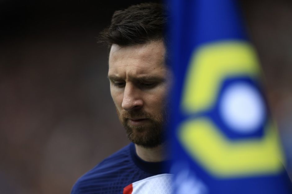 Ανοιχτό το ενδεχόμενο παραμονής του Λ.Μέσι στο Παρίσι – Η Παρί Σεν Ζερμέν δεν απέσυρε την πρόταση ανανέωσης