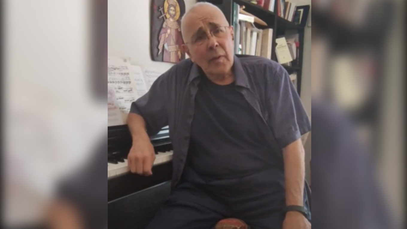 Ο Κ.Ζουράρις εξηγεί μέσω TikTok τι σημαίνει η μετωνυμία «κ@λόπαιδα» (βίντεο)