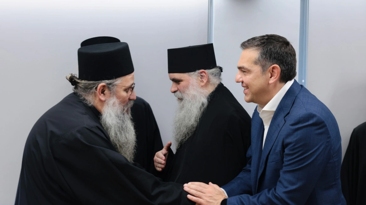 Ο Αλέξης Τσίπρας συναντήθηκε με τον διοικητή του Αγίου Όρους (φώτο)