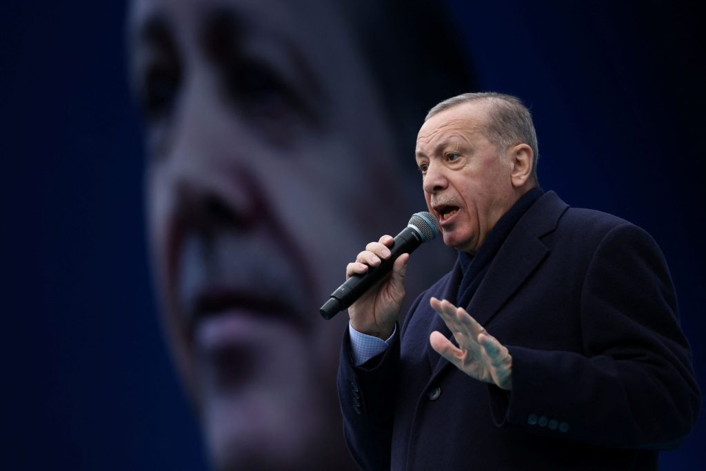 Ρ.Τ.Ερντογάν: «Η Τουρκία θα πληρώσει βαρύ τίμημα αν κερδίσει τις εκλογές ο Κιλιτσντάρογλου»