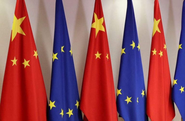 Η ΕΕ ετοιμάζει κυρώσεις σε εταιρείες της Κίνας που βοηθούν τη Ρωσία