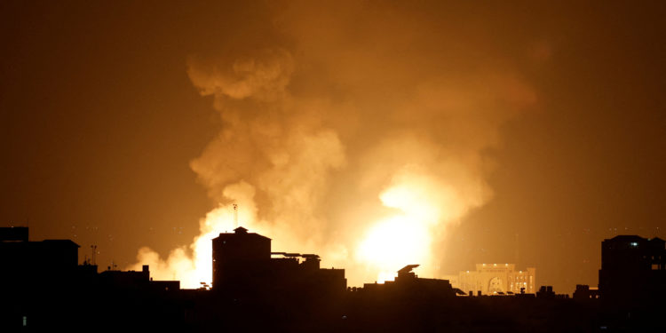 Λωρίδα της Γάζας: Τουλάχιστον 9 νεκροί στα αεροπορικά πλήγματα του Ισραήλ