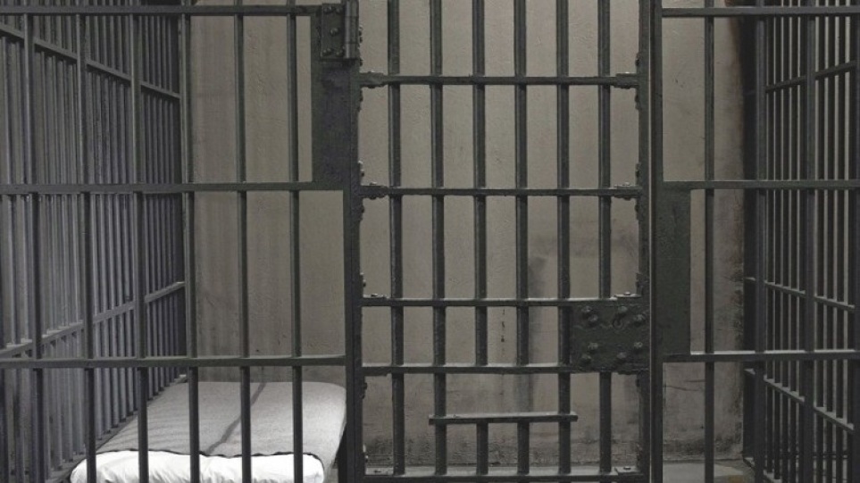 Θεσσαλονίκη: Ποινή φυλάκισης σε 65χρονο που αποπλάνησε 6χρονη
