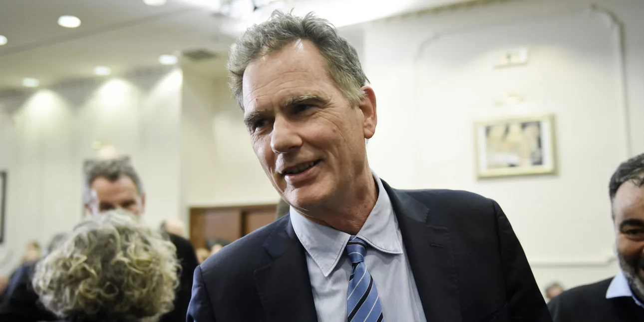 Στην Αλβανία για τις δημοτικές εκλογές ως μέλος ευρωαποστολής ο Νίκος Παπανδρέου