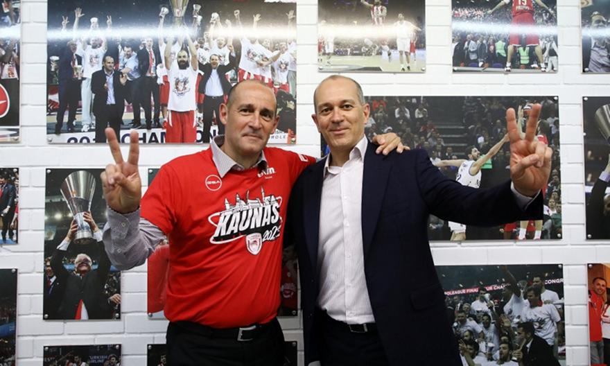 Ολυμπιακός: Οι πανηγυρισμοί για την πρόκριση στο Final-4 της Euroleague – «Πάμε να το πάρουμε» δήλωσε ο Π.Αγγελόπουλος