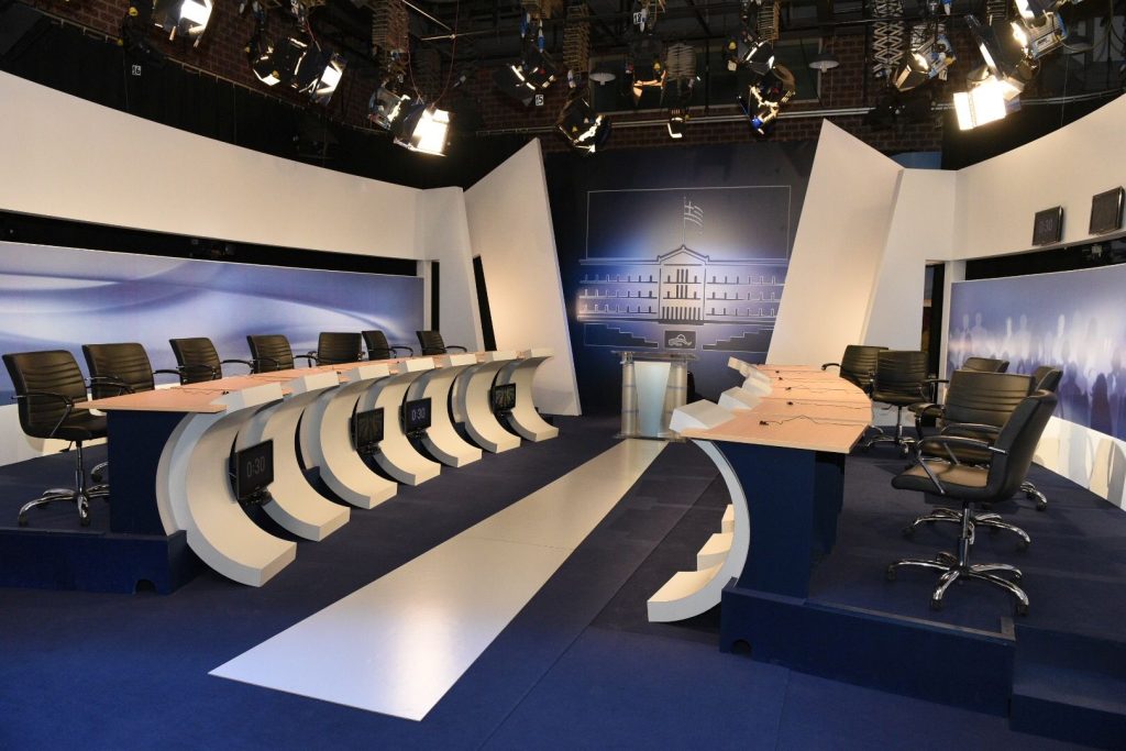 Εκλογές 2023: Όλα έτοιμα για το ντιμπέιτ – Στις 20:00 φτάνουν οι πολιτικοί αρχηγοί