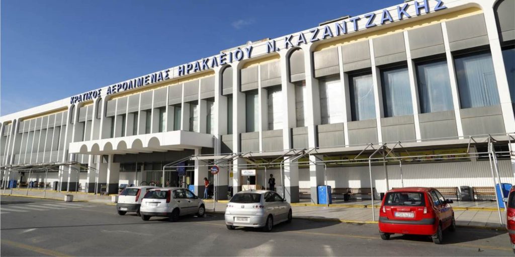 Κρήτη: Αναστάτωση στο αεροδρόμιο του Ηρακλείου – Αεροπλάνο συγκρούστηκε με… λαγό