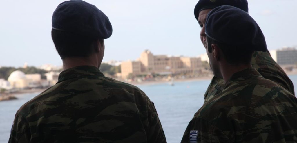 Σάλος στην Κρήτη: Κάλεσαν 18χρονο τετραπληγικό να καταταγεί στον στρατό – Ξεσπά η μητέρα του