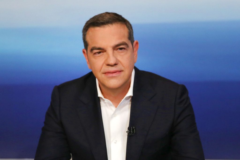 Α.Τσίπρας: «Με βάση τα σημερινά δεδομένα το πρώτο με το τρίτο κόμμα μπορούν να κάνουν κυβέρνηση»