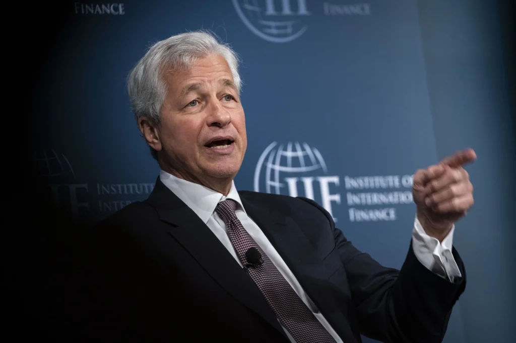Έκτακτη σύσκεψη στη JP Morgan: «Κίνδυνος για χρεοκοπία στις ΗΠΑ – Θα προκαλέσει οικονομικό πανικό»