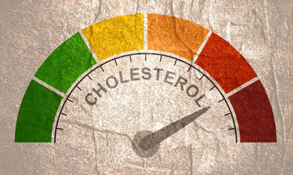 Υψηλή χοληστερίνη: Το σημάδι στα πόδια που δεν πρέπει να αγνοήσετε