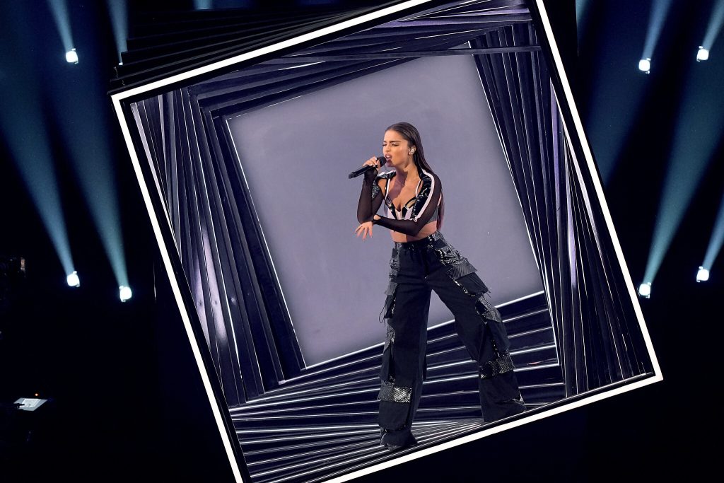 Eurovision 2023: Ατύχημα στη σκηνή για την σέξι τραγουδίστρια από το Ισραήλ λίγο πριν τον τελικό