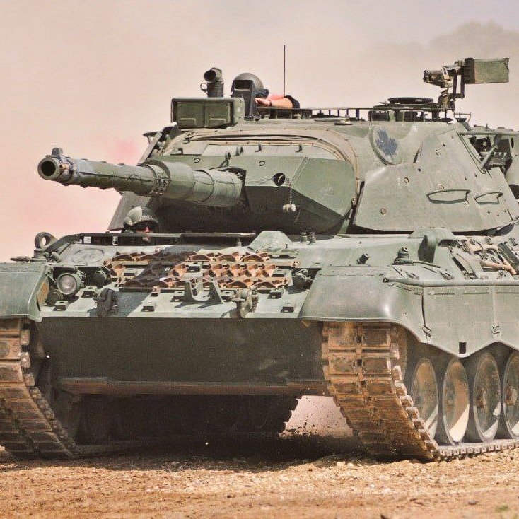 Σε πλήρη εξέλιξη η εκπαίδευση των Ουκρανών στα Leopard-1A5 που δώρισαν Γερμανία και Δανία (βίντεο)