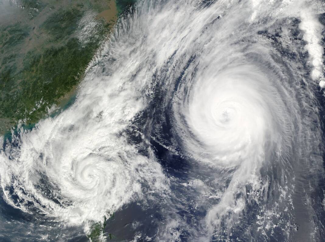 Ασία: Ο κυκλώνας Μόκα απειλεί τουλάχιστον ένα εκατομμύριο ανθρώπους (φώτο)