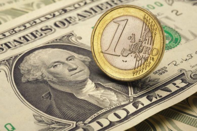 Άνοδο σε ποσοστό 0,25% σημειώνει το ευρώ έναντι του δολαρίου