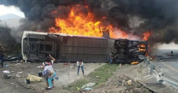 Μεξικό: 13 νεκροί σε σύγκρουση φορτηγού με άλλο όχημα