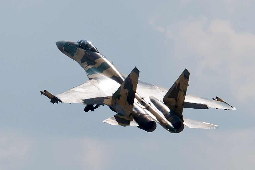 Η Βόρεια Κορέα ξεκίνησε διαπραγματεύσεις για την απόκτηση ρωσικών Su-35