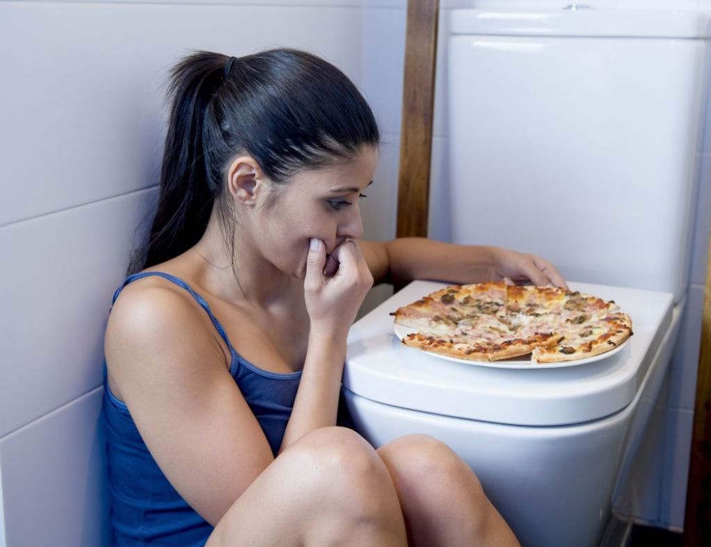 Βουλιμία: Συμπτώματα και πώς μπορείτε να την αντιμετωπίσετε