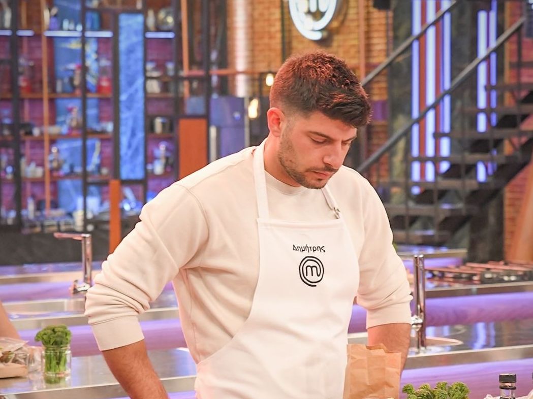 Ο Δημήτρης Πολιτάκης αποχώρησε από το «MasterChef 2023» – «Αν σας λείψει η φωνή μου καλέστε στο 090…» (φώτο)