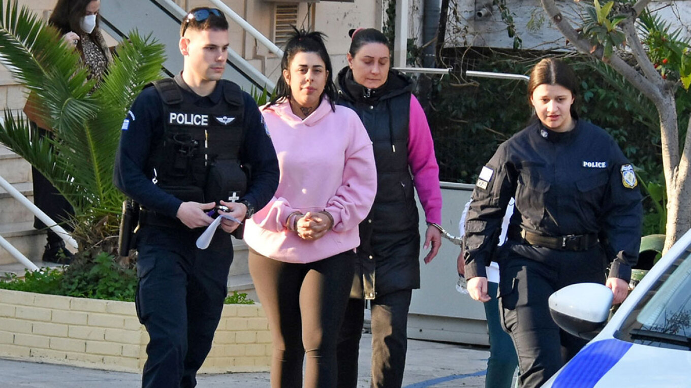 Υπόθεση Σούπερ Κικής: Ο 37χρονος που κατήγγειλε ξυλοδαρμό αναγνώρισε τον θύτη του – Πρόκειται για αλλοδαπό μουσικό