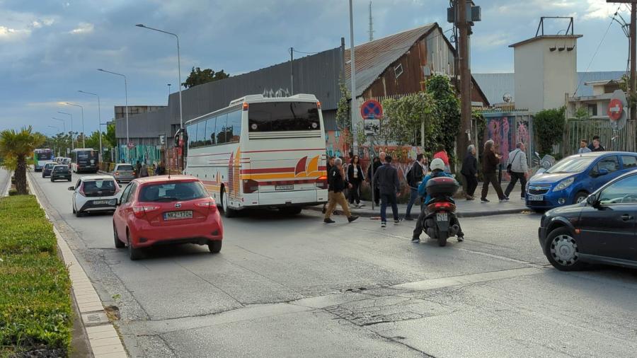 Και με μισθωμένα λεωφορεία για την ομιλία του Κ.Μητσοτάκη στην Θεσσαλονίκη