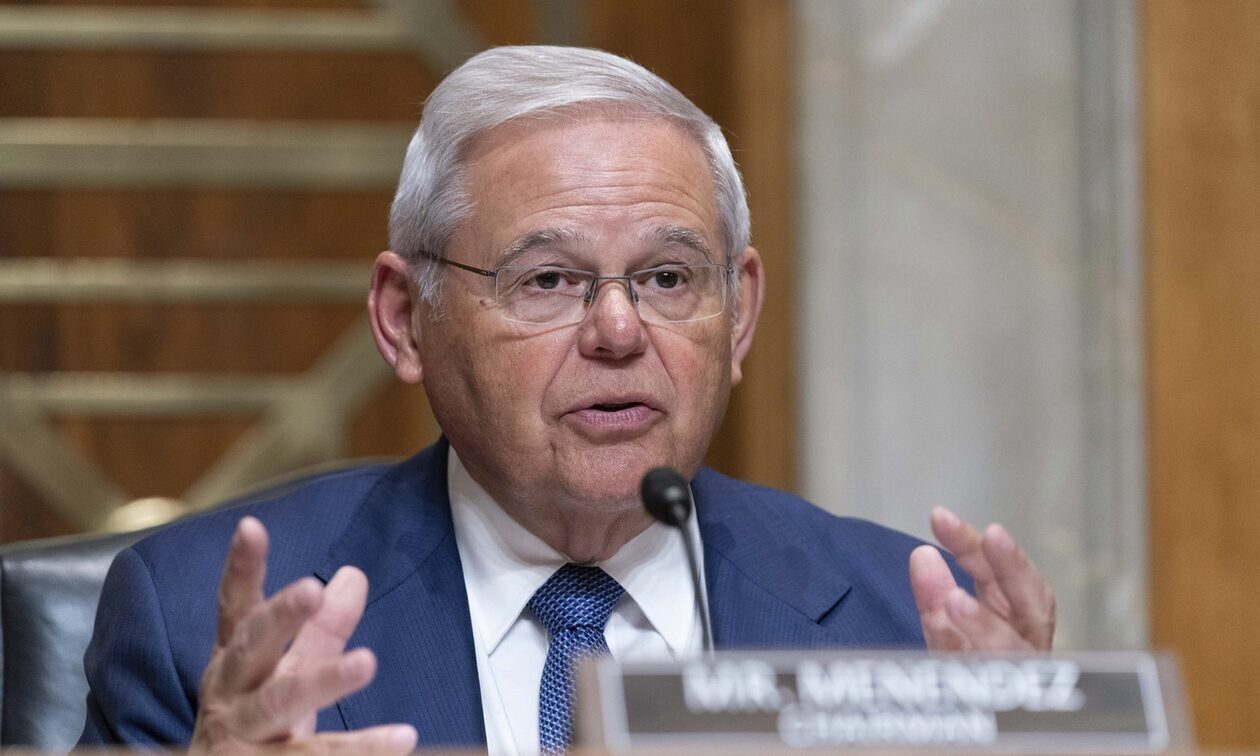 Χειμάρρα: Παρέμβαση του Μπομπ Μενέντεζ για την αποφυλάκιση του Φρέντι Μπελέρη