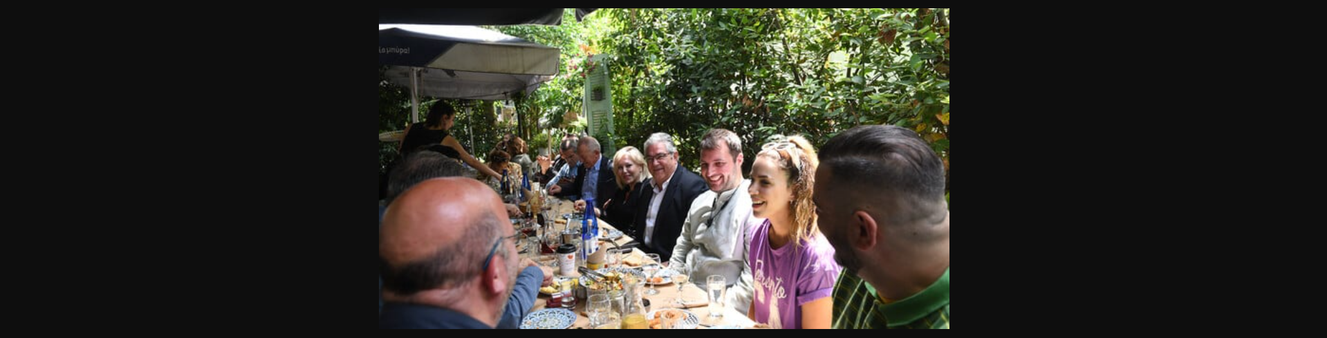 Στην Καλογρέζα ο Δημήτρης Κουτσούμπας – Συναντήθηκε με στελέχη του ΚΚΕ, φίλους και δημοσιογράφους