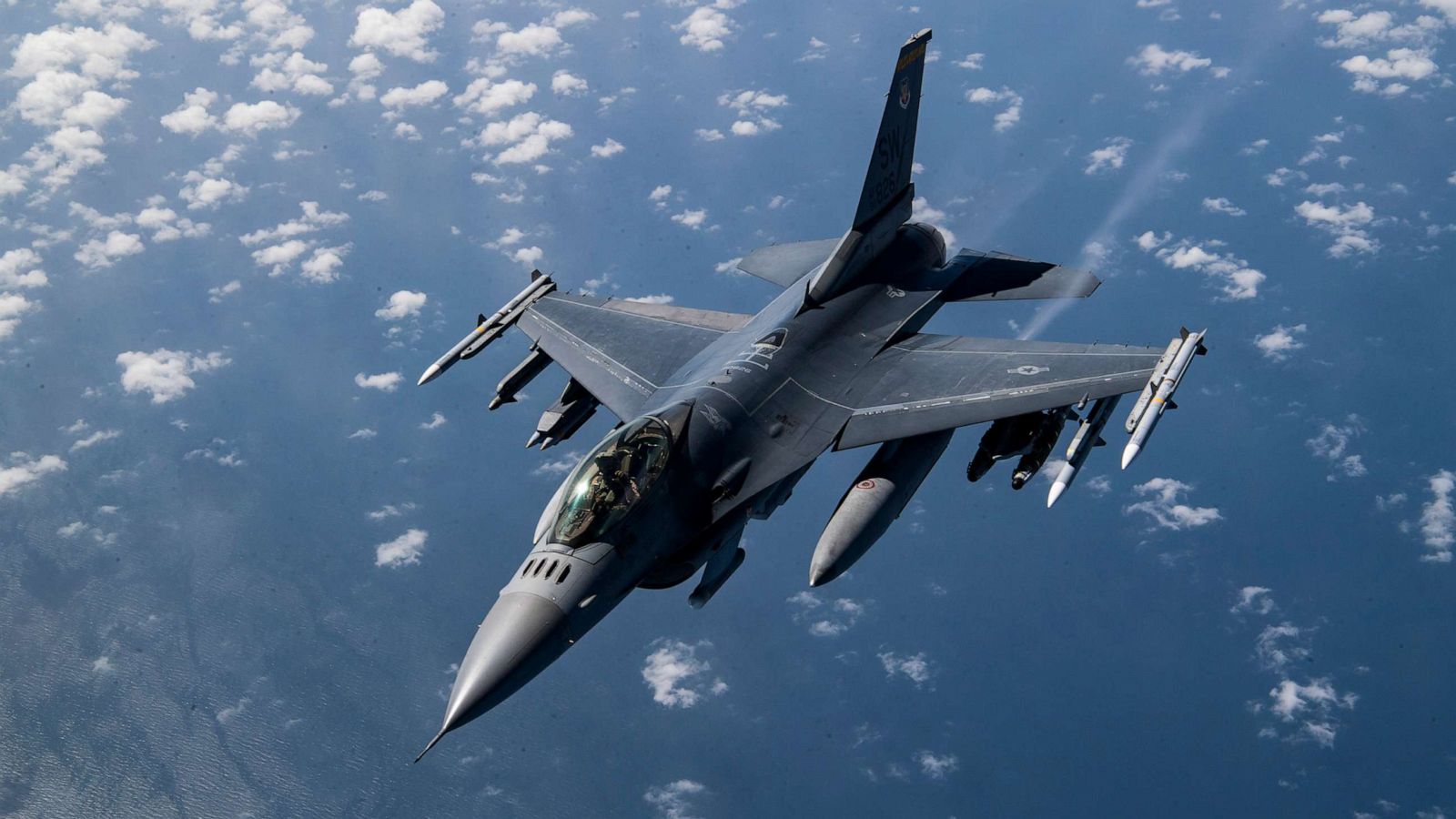 Η πρώτη επιβεβαιωμένη προσφορά: Δανία και Ολλανδία  δίνουν 45 F-16AM/BM στην Ουκρανία