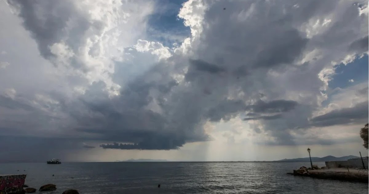 Καιρός: Νεφώσεις και τοπικές βροχές σήμερα – Άνεμοι 8 μποφόρ στο Ιόνιο