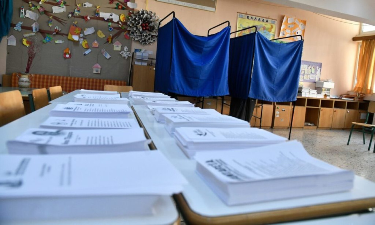 Πάνω από 100 καταγγελίες στον Δικηγορικό Σύλλογο Αθήνας για δυσλειτουργίες σε εκλογικά τμήματα