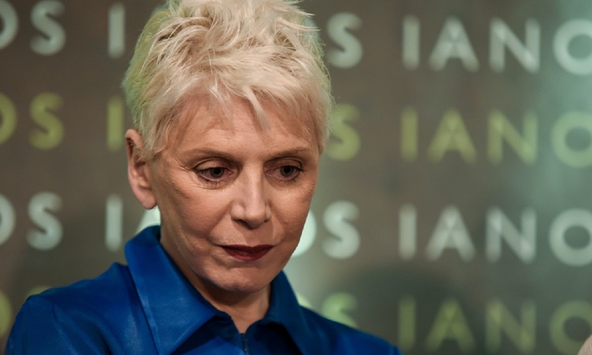 Έ.Ακρίτα: «Έχουν λυσσάξει να παραιτηθεί ο Τσίπρας εμείς όμως θα είμαστε πάντα δίπλα του»