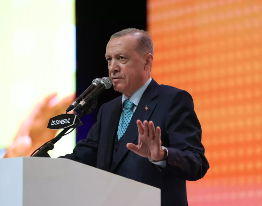 Εκλογές στην Τουρκία: Δύο νέες δημοσκοπήσεις προβλέπουν καθαρή νίκη του Ρ.Τ.Ερντογάν