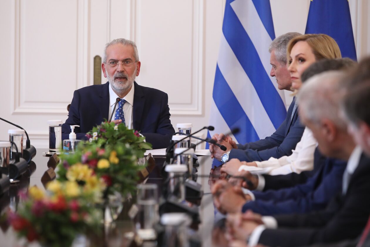 Ι.Σαρμάς: «Πρέπει να είμαστε ουδέτεροι, αμερόληπτοι και αντικειμενικοί»