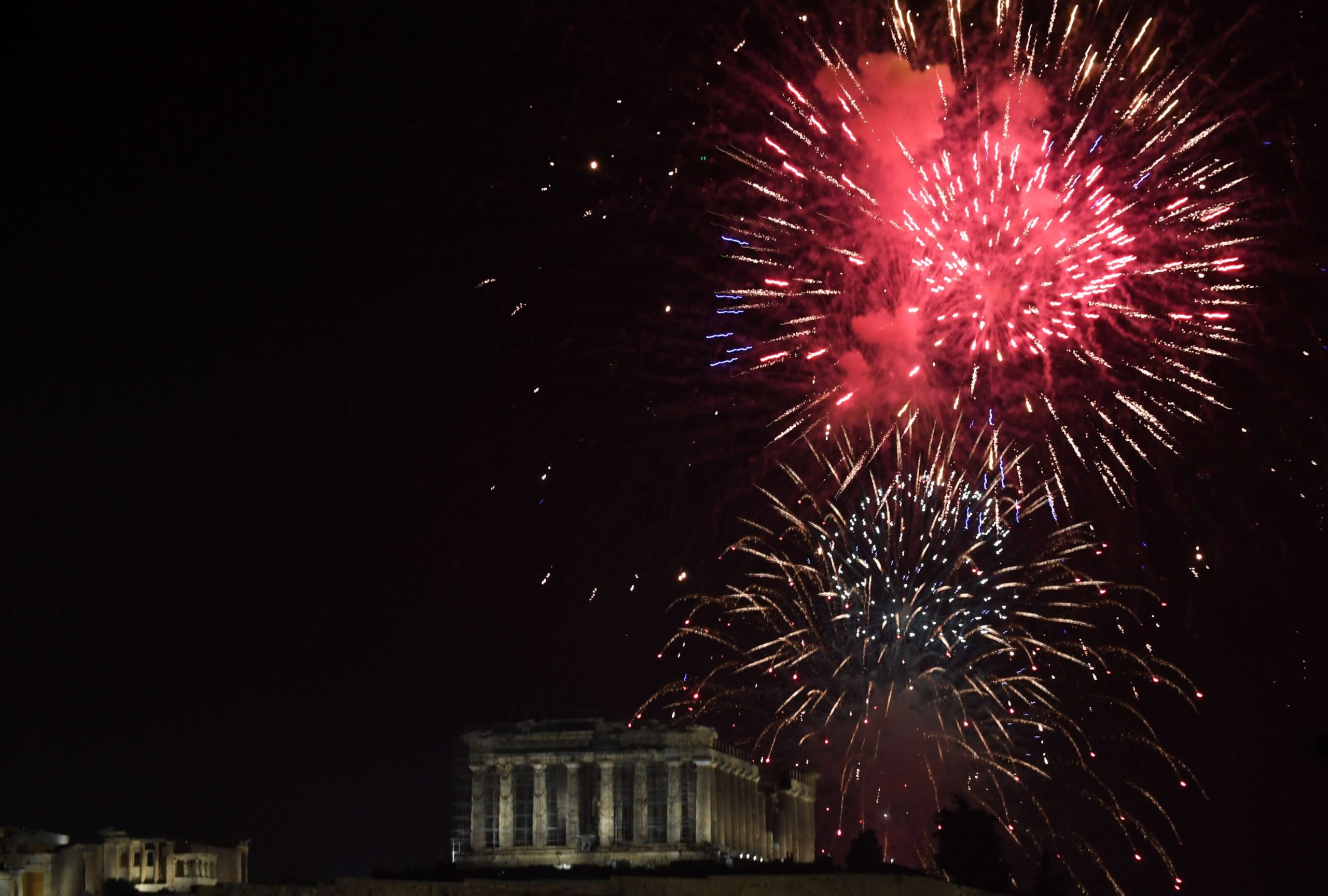 Πάτρα: Αποζημίωση 300.000 ευρώ σε 20χρονο που τυφλώθηκε από βεγγαλικό στο καρναβάλι