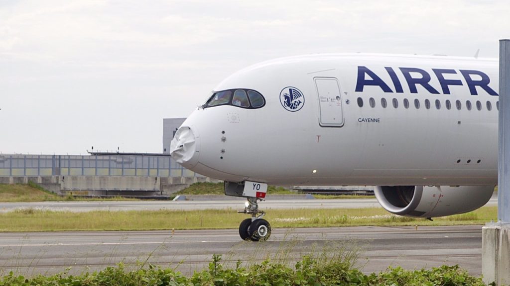 Ιαπωνία: Αεροσκάφος της Air France έκανε αναγκαστική προσγείωση λόγω βλαβών (βίντεο)