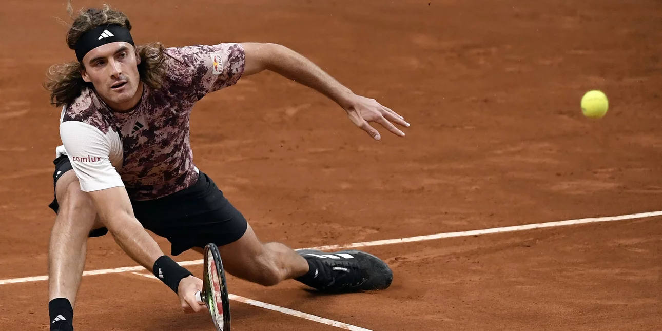 Ο Στέφανος Τσιτσιπάς προκρίθηκε στον δεύτερο γύρο του Ρολάν Γκαρός