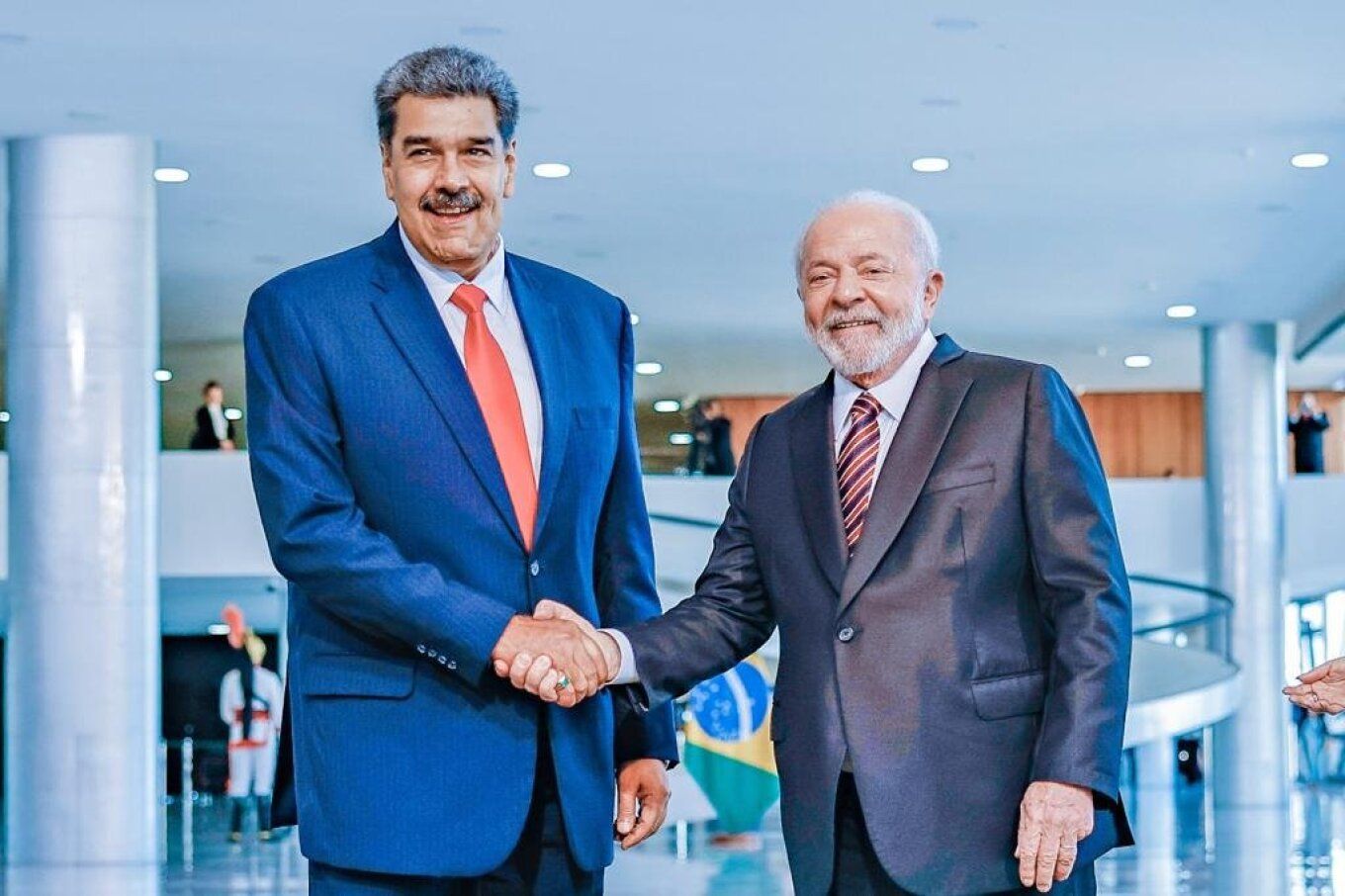 Λούλα: Διαβεβαίωσε τον Ν.Μαδούρο ότι θα υποστηρίξει την είσοδο της Βενεζουέλας στην ομάδα BRICS