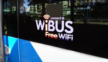 Στους δρόμους τα 6 πρώτα λεωφορεία στην Αθήνα με δωρεάν WiFi (φωτό)