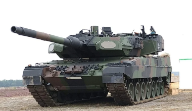 Βίντεο: Ένα από τα Leopard-2 που καταστράφηκαν μετά την επίθεση των Ουκρανών στη Ζαπορίζια