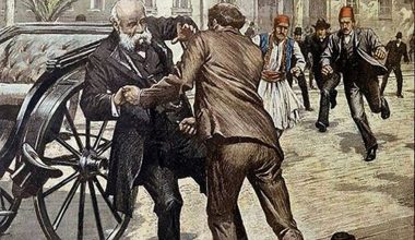Σαν σήμερα το 1905 δολοφονήθηκε ο πρωθυπουργός Θεόδωρος Δηλιγιάννης έξω από τη Βουλή (φωτό-βίντεο)