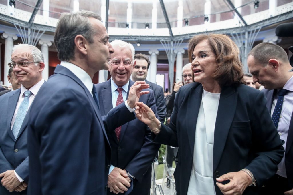 Κ.Μητσοτάκης: Ζήτησε δημόσια να πεταχτούν τα παλιά σταυρωμένα ψηφοδέλτια! – Μετά από προτροπή της Ν.Μπακογιάννη (βίντεο)