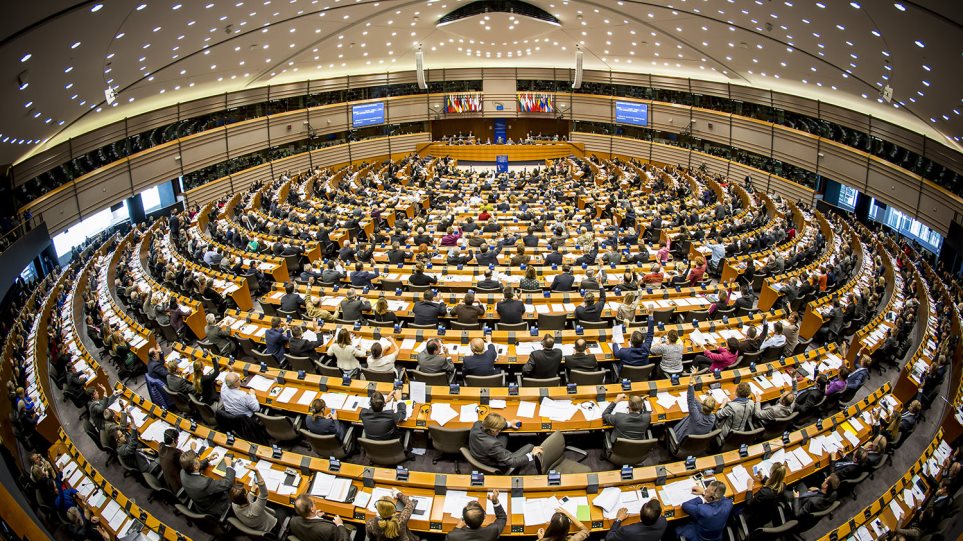 Επιφυλακτικό το Ευρωπαϊκό Κοινοβούλιο για την ανάληψη της προεδρίας της ΕΕ από την Ουγγαρία