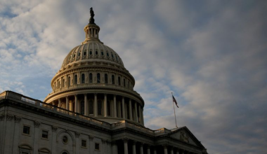 ΗΠΑ: Η Γερουσία ενέκρινε την αύξηση του δημόσιου χρέους