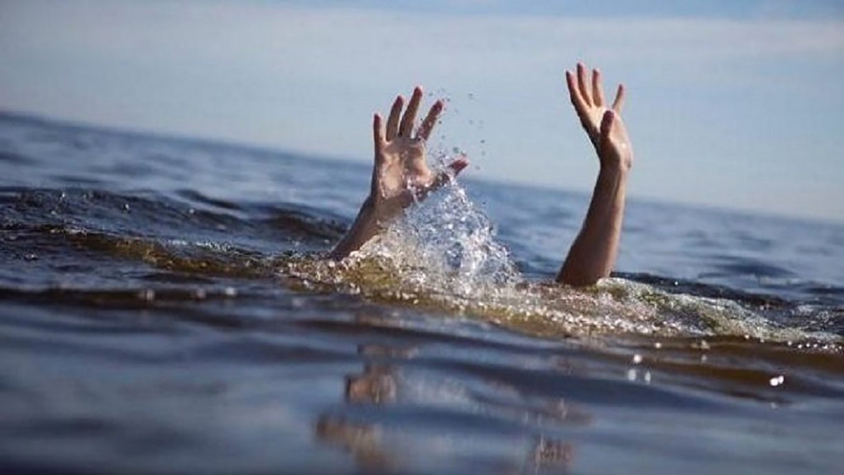 Θεσσαλονίκη: 60χρονος πήγε για κολύμπι με τη σύζυγό του στην Ασπροβάλτα και πνίγηκε