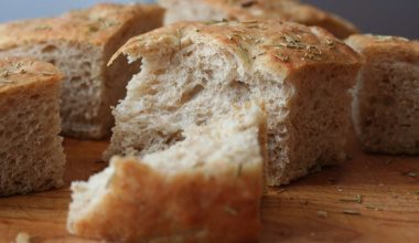Έξυπνοι τρόποι να αξιοποιήσετε το μπαγιάτικο ψωμί