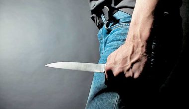 Νέο επεισόδιο ενδοικογενειακής βίας στο Ηράκλειο: Χτύπησε με μαχαίρι τη σύντροφό του και αυτομαχαιρώθηκε