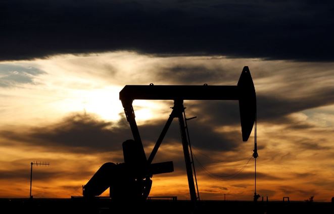 Άνοδο στις τιμές του πετρελαίου μετά την απόφαση της Σαουδικής Αραβίας για μείωση παραγωγής