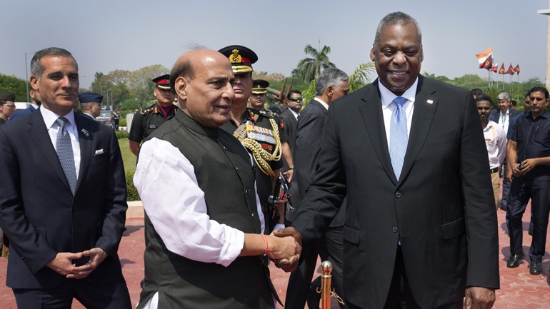 ΗΠΑ και Ινδία συμφώνησαν για ένα σχέδιο βιομηχανικής συνεργασίας στον αμυντικό τομέα